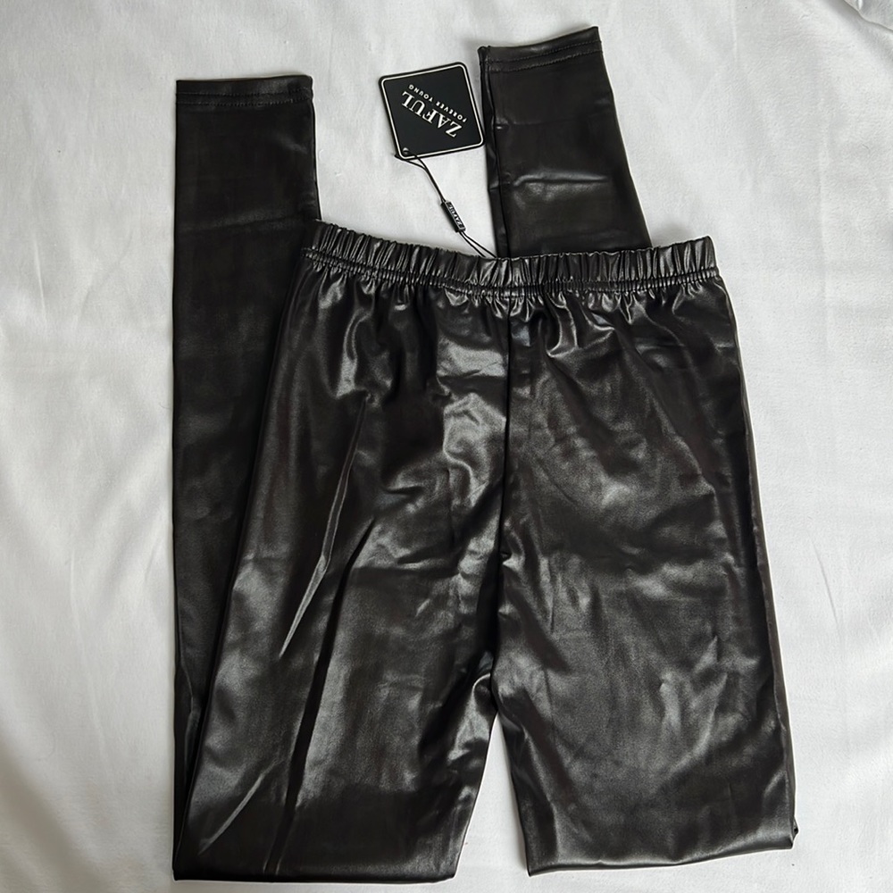 Faux leather leggings